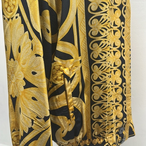 Peter Nygard Bomber Jacket Coat Baroque Print Satin Pure Silk Black Gold Size 10 - Picture 5 of 10